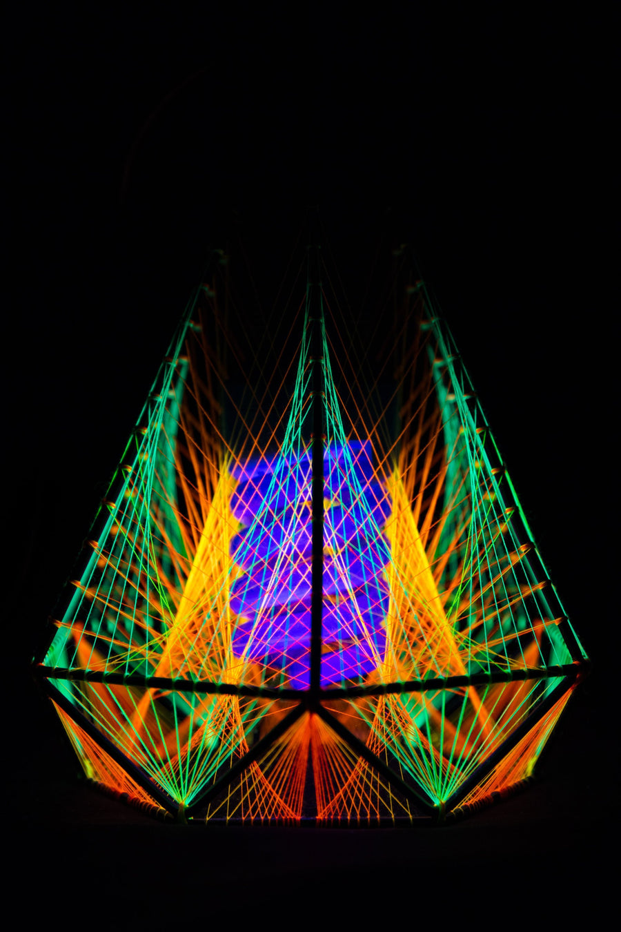 2 Layers 3D Psychedelic UV lamp With String art - Trancentral Shop