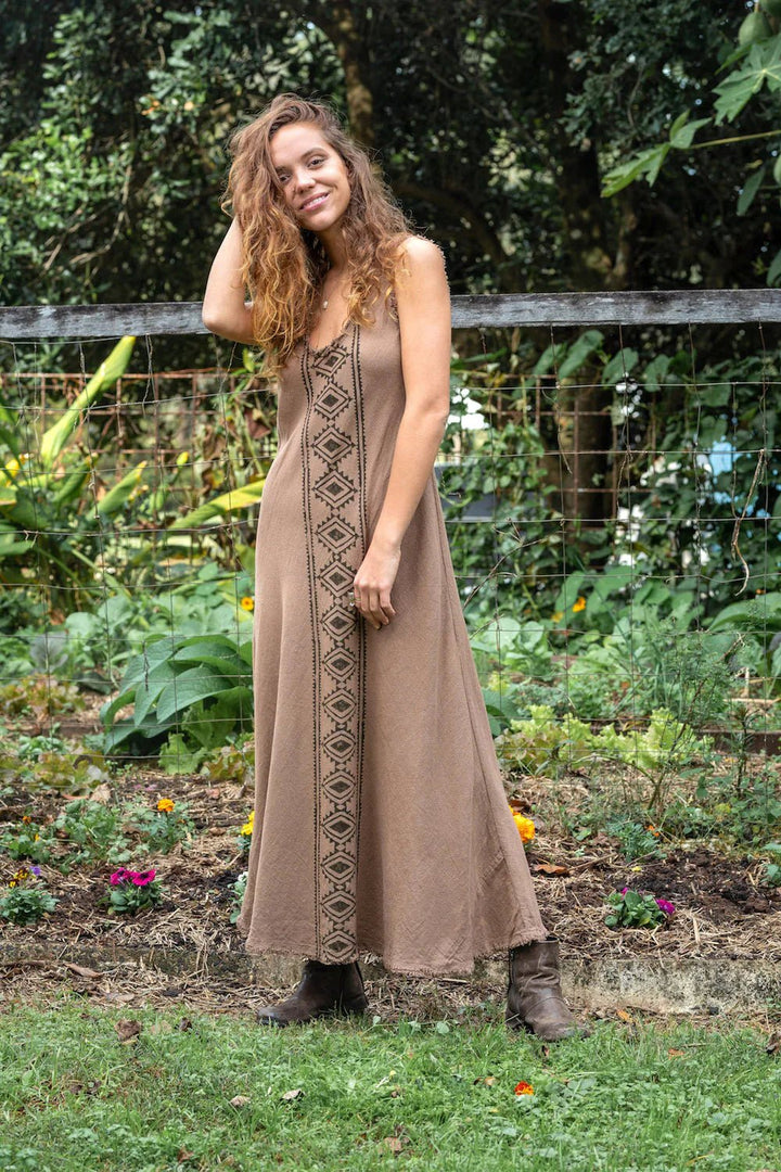 ILANA DRESS IN EARTHY BROWN - Trancentral Shop