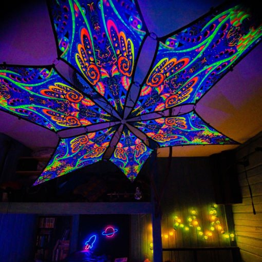 Jungle – Psychedelic UV-Reactive Canopy – Ceiling Decoration – 6 petals set - Trancentral Shop