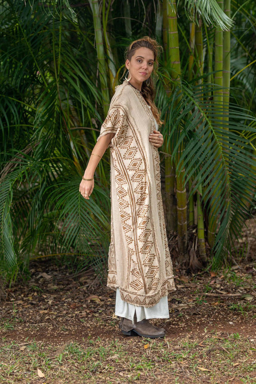 KERALA KAFTAN IN NATURAL WHITE - Trancentral Shop