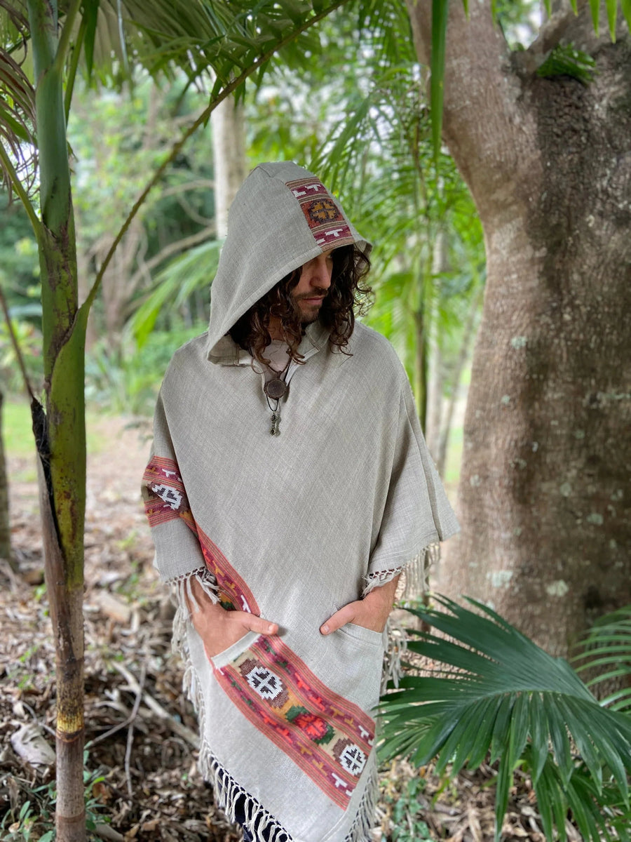 SATI HOODED PONCHO MISTY GREY HANDWOVEN - Trancentral Shop