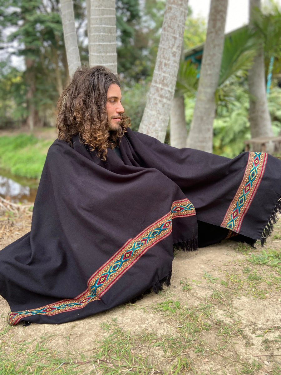 UPEKKHA SHAWL MIDNIGHT BLACK HANDWOVEN CASHMERE - Trancentral Shop