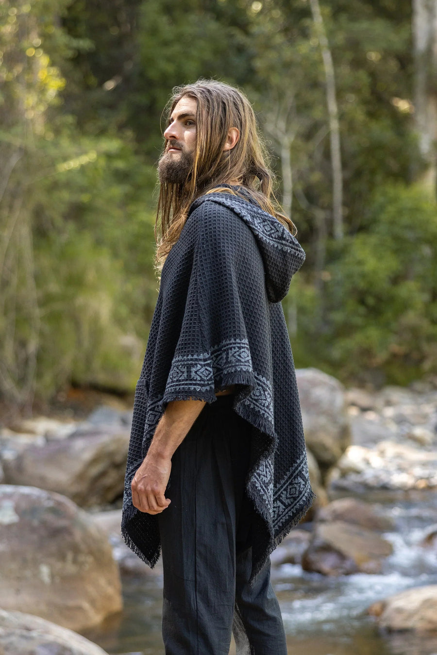 VECHO BLACK MENS HOODED VEGAN PONCHO - Trancentral Shop