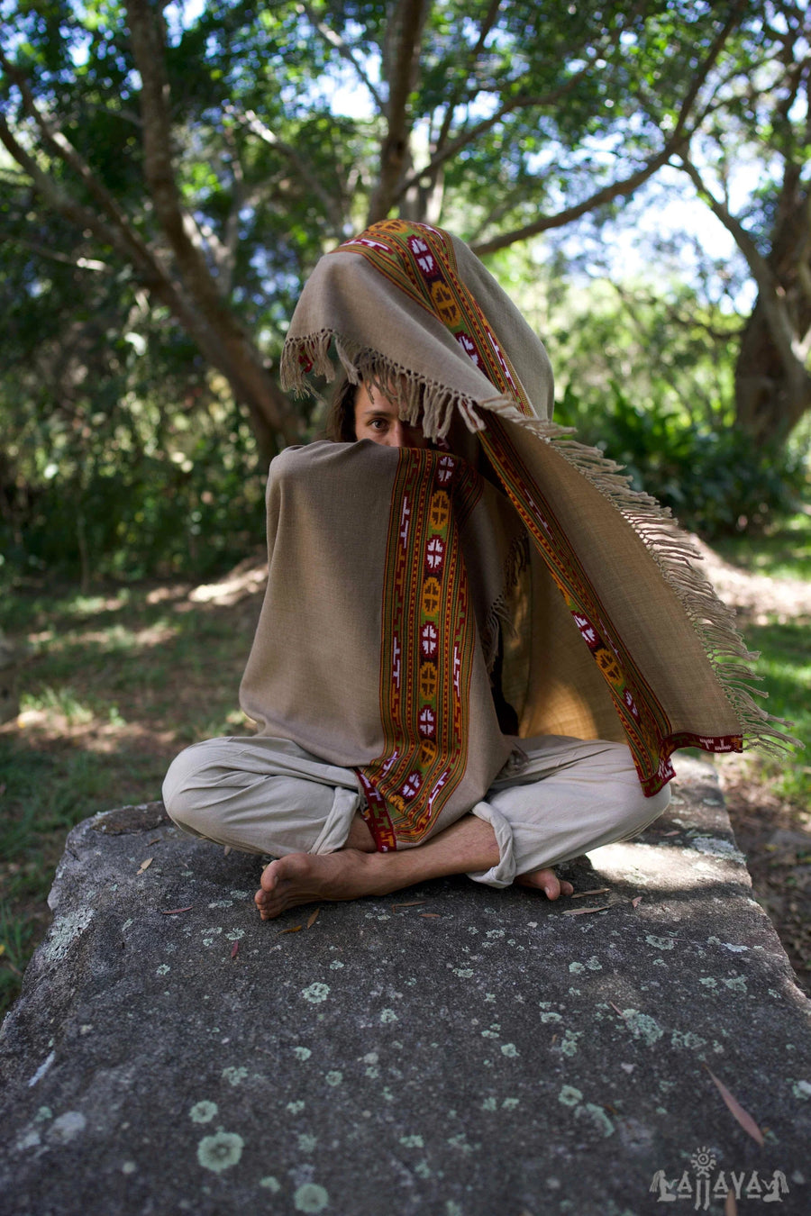 VIRIYA SHAWL ASH GREY BROWN HANDWOVEN - Trancentral Shop