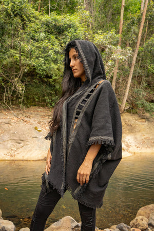 WIZARD WOMENS BLACK HOODED KIMONO VEST - Trancentral Shop